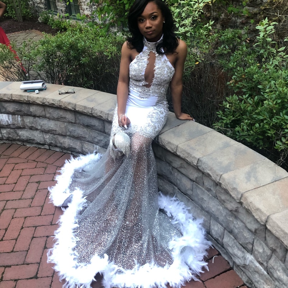 Prom Dress - Picture 2 of 5